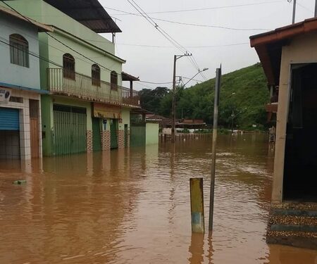 Homem desaparece em córrego de Lafaiete