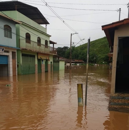 Homem desaparece em córrego de Lafaiete