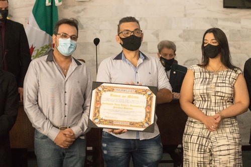 Câmara saúda aniversário de Lafaiete homenageando profissionais da Saúde