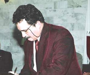 Victor Bhering segue internado após acidente