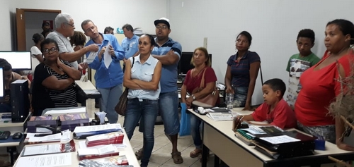 Moradores pressionam, Copasa trabalha e população volta a ter água em Gagé