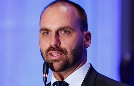 Comitiva bolsonarista com filho do presidente estará em Lafaiete