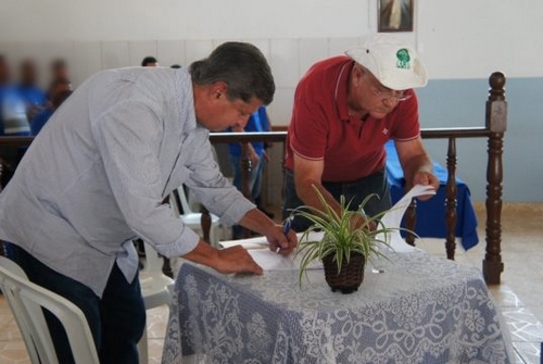 Convênio vai permitir que detentos da APAC prestem serviço ao município
