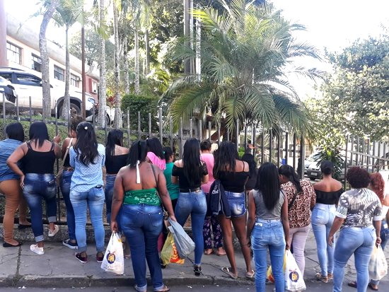 Mudanças em sistema de visita em presídio preocupam familiares de presos