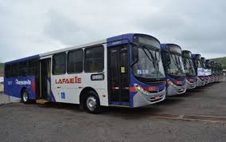 Presidente anuncia novos horários de circulação de ônibus