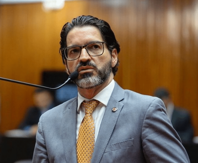 Deputado afirma que Prefeitura de Lafaiete perdeu prazo para recebimento de verba para construção de clínica veterinária popular