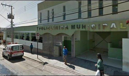 Escala da hora de almoço de médicos da policlínica é questionada