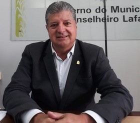 Prefeito volta a discutir construção de conjunto habitacional em Lafaiete