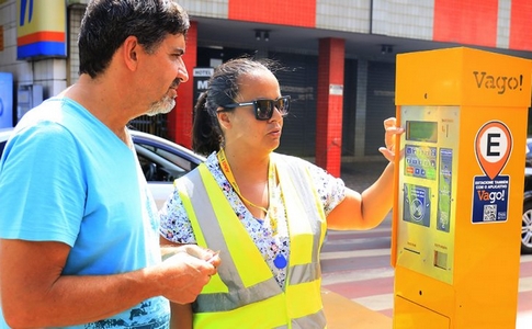 Começa cobrança do estacionamento rotativo em Congonhas