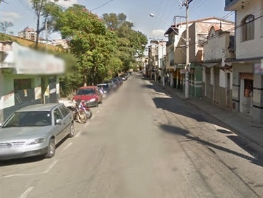 Afirmando que a rua virou uma “zona” vereador pede força-tarefa na Marechal Floriano