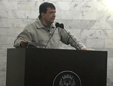 Silêncio do prefeito ante requerimentos do Legislativo irrita vereador