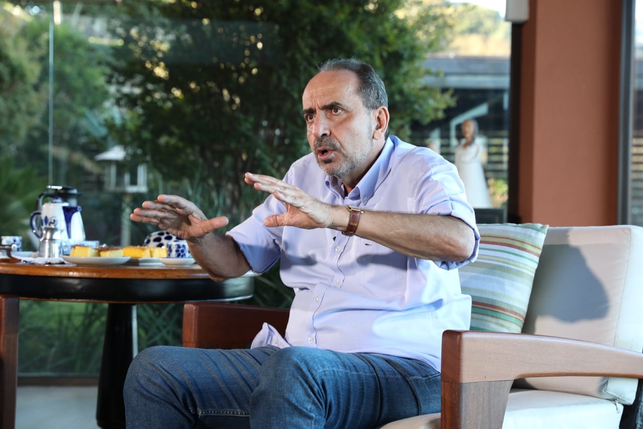 Pré-candidato ao governo de Minas, Kalil estará hoje em Lafaiete