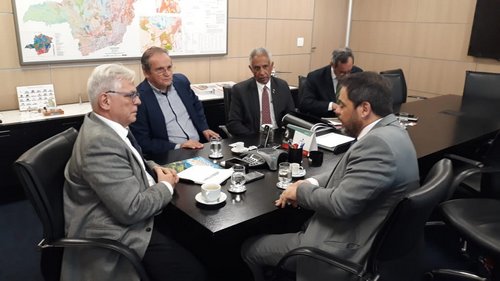 Glaycon Franco defende tecnologias avançadas para a destinação do lixo regional