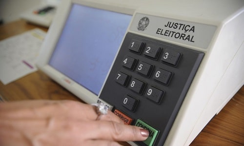 Prazo para solicitar voto em trânsito termina hoje
