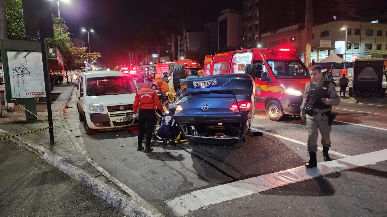 PM apresenta versão oficial sobre colisão tripla na avenida Telésforo