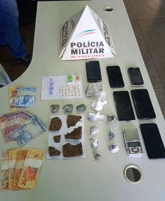 Trio é preso suspeito de  tráfico no bairro Santa Matilde