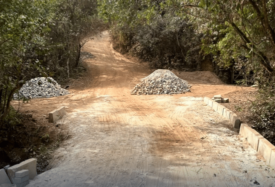 Estrada interditada para obras
