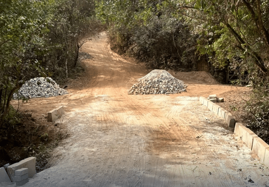 Estrada interditada para obras