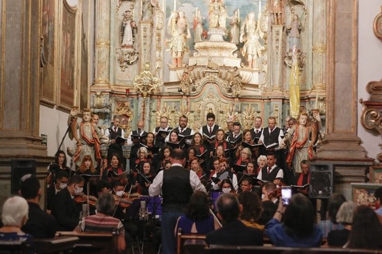 Associação Cultural Canto Livre promove oficinas gratuitas de música colonial mineira