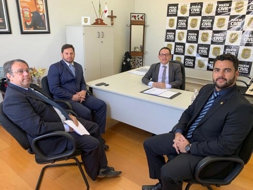 Delegados da Polícia Civil se reúnem em Barbacena