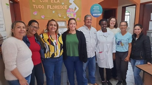 Prefeito e secretária de Saúde visitam unidades de ESF