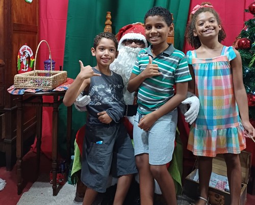 Casa do Papai Noel fica aberta até este sábado em Lafaiete