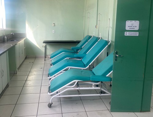Policlínica abre ala para atender pacientes com dengue