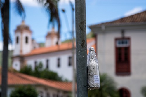 Coletivo lança cadastro para difusão de poesias em todo território nacional