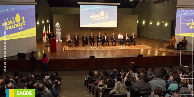 Congonhas recebe Selo Prata do programa Bora Vacinar do Ministério Público de Minas