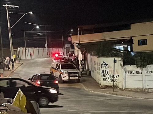 Homem é agredido a facadas em Lafaiete