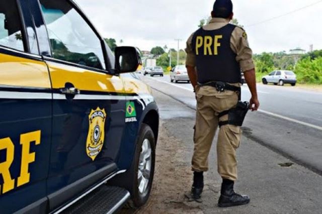 Feriado: Trânsito deve ser intenso na BR 040 a partir da tarde de hoje
