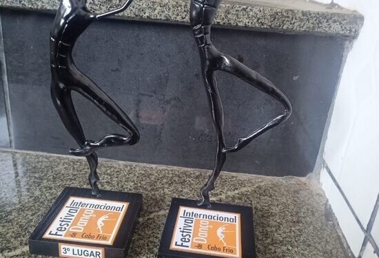 Cia Xadrez Dance conquista premiações em festival de Cabo Frio