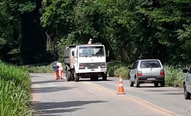 Começa operação tapa buraco na MG 129
