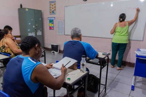 Abertas matrículas para EJA em Congonhas