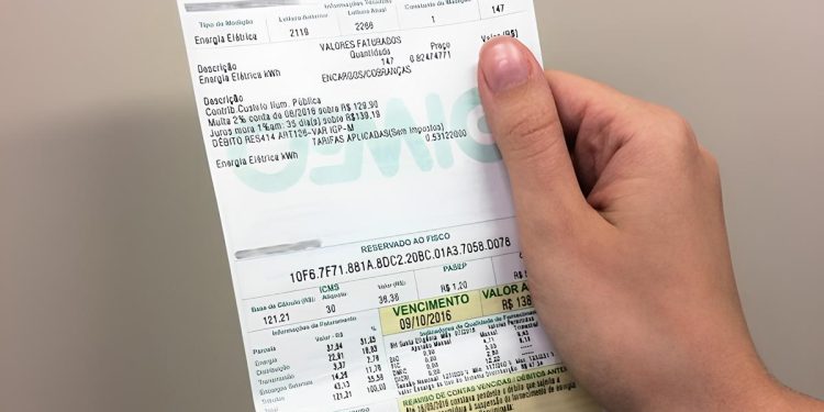 Cemig concede bônus na conta de energia para 8 milhões de clientes