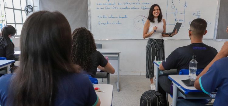 Concurso da Educação em Minas encerra inscrições nesta quinta