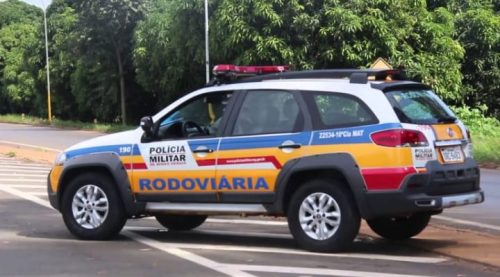 Fuga em alta velocidade e cerco policial com tiros em Barbacena