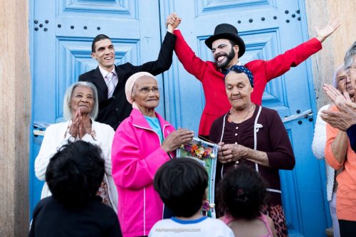 Associação Os Bem-Te-Vis recebe prêmio por preservação cultural