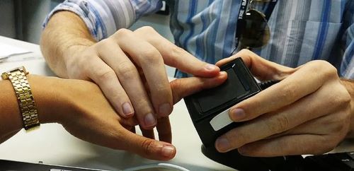 Sábado tem plantão para cadastramento biométrico na Justiça Eleitoral