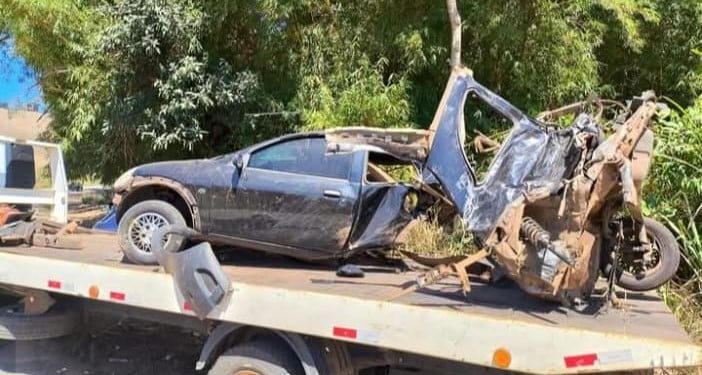 Moradores de Ouro Branco morrem em acidente na MG 329
