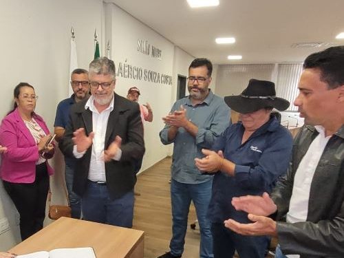Gilmar Seabra retorna à Câmara após nove meses na Saúde