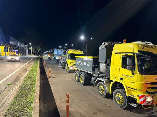 Segunda etapa de transporte de carga pesada segue até Congonhas