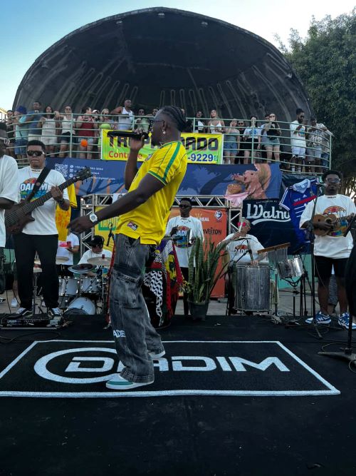 Pagode do Dadim no Cristo reúne público e valoriza o talento local