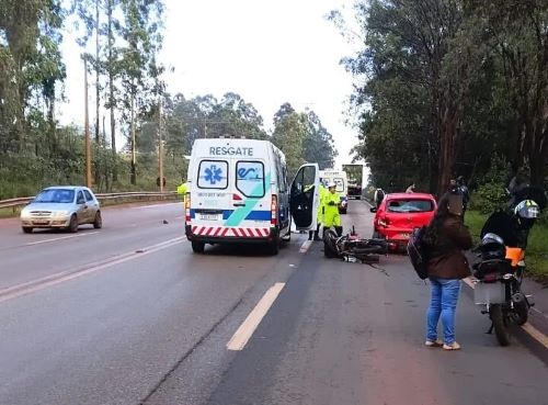 Acidente na BR-040 em Nova Lima deixa motociclista morto