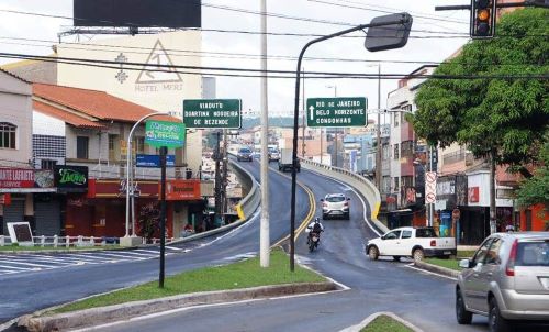 Viaduto Duartina, no centro de Lafaiete, terá interdição parcial para limpeza