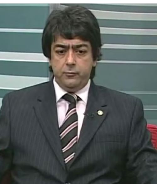 Juiz aposentado é preso suspeito de agredir companheira