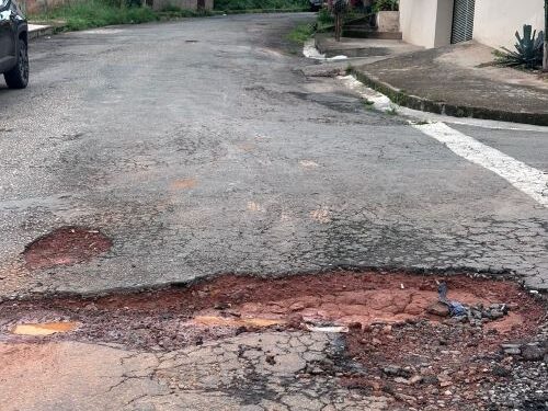 Prefeito anuncia operação tapa-buracos em ruas de Lafaiete