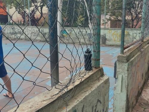 Quadra esportiva da rua Brasil necessita de reforma