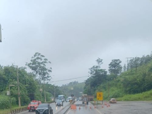 EPR retira faixa elevada e volta velocidade de 60km na Barreira