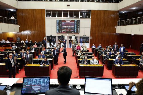 ALMG abre último ano da 20ª Legislatura com sessão solene